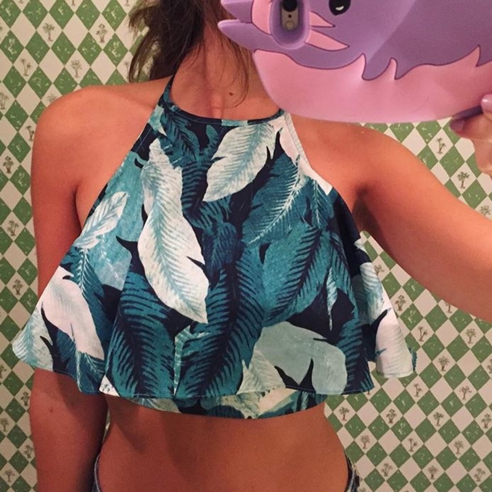 Leaf halter top